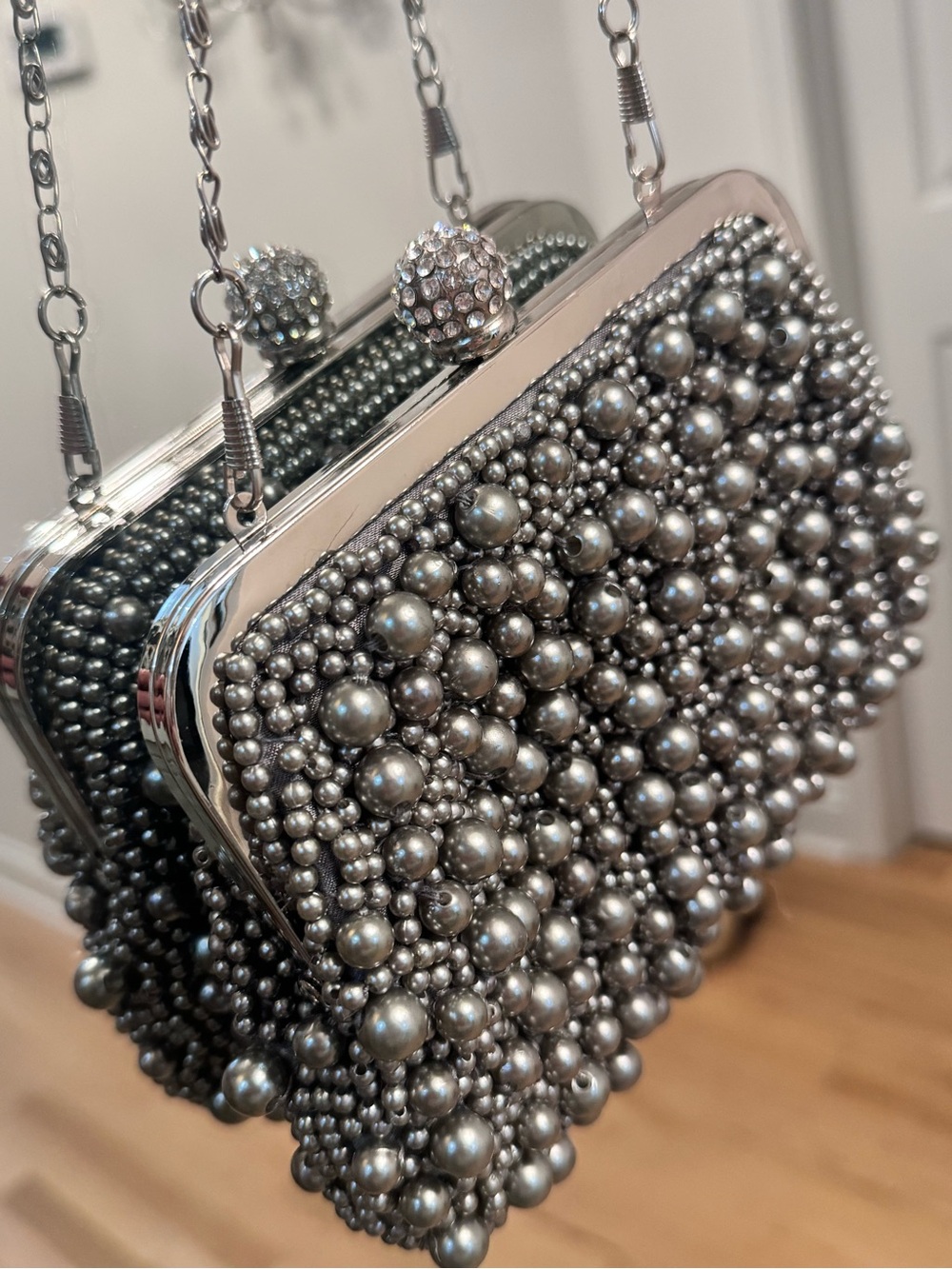 Like NEW /Vintage Stunning Silver Beaded Shoulder Bag Evening Purse Rhinestone